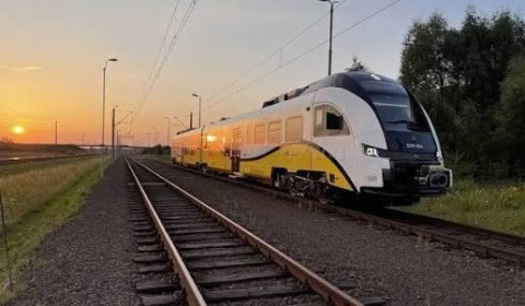 Nowe pociągi Kolei Dolnośląskich coraz bliżej! Pierwszy spalinowy skład PESA rozpoczął testy