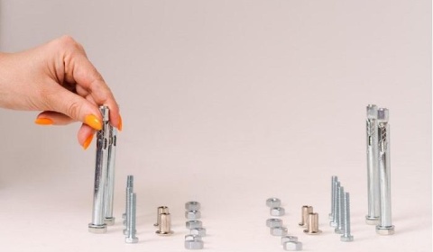 Jak wybrać odpowiednie elementy złączne: stal nierdzewna, ocynkowana czy aluminium?