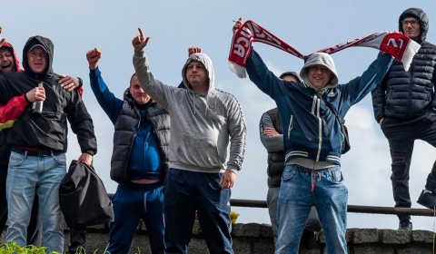 Tak się bawi piłkarskie Zakaczawie (FOTO)