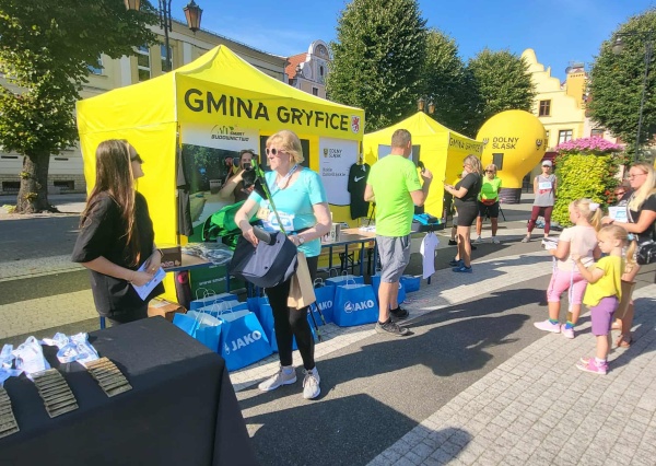 Finałowy Festiwal Nordic Walking. I konferencja o roli samorządu w sporcie i turystyce