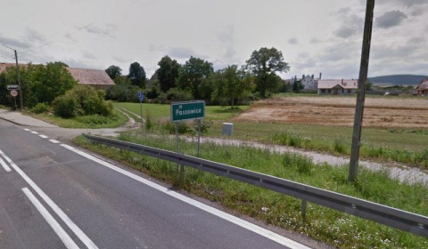 Przejście jest, ale w nocy niewidoczne. Mieszkańcy w trwodze