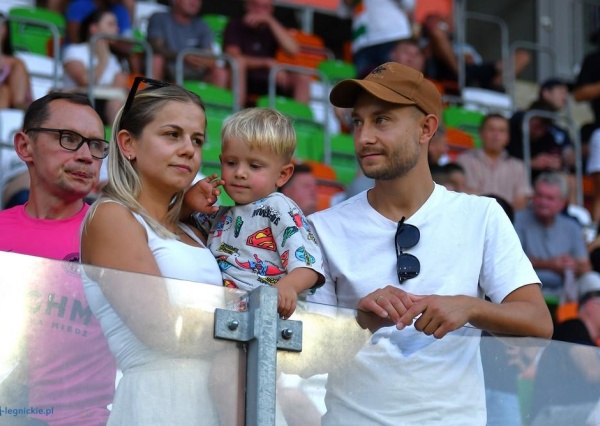 Sprzedaż biletów na sobotni mecz z Rakowem. Warto skorzystać z walentynkowej promocji