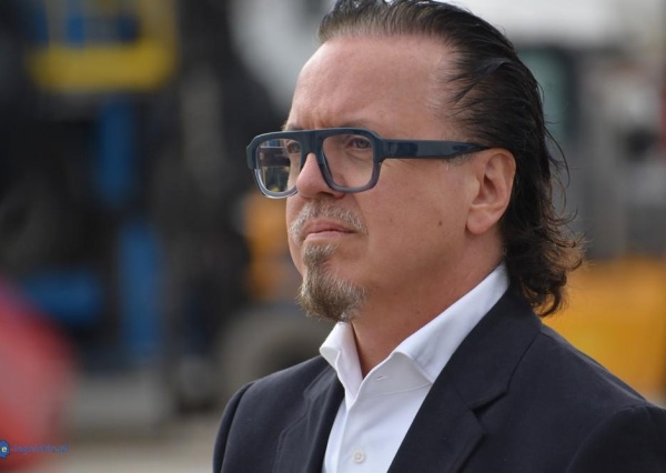 W.Balczun i R.Paszkiewicz rozpoczynają porządkowanie KGHM Polska Miedż. Ostatnie dni spokoju...