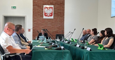  Tomasz Kulczyński z absolutorium i wotum zaufania. Radni docenili inwestycje w gminie Chocianów