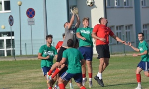 Postrzelali w Męcince (FOTO)