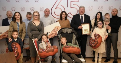 Szlachetny pączek KGHM na ratunek dzieciom (FOTO)