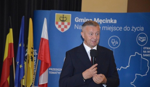 M.Brzozowski z votum zaufania i udzielonym absolutorium