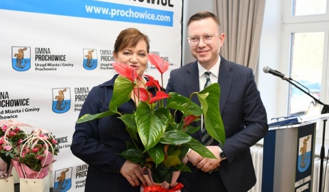 Dwukadencyjność wyborczym pretekstem? Morawiecki puszcza oko do PSL...
