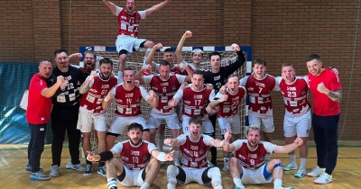 Radosny i przegrany handball Siódemki Miedź