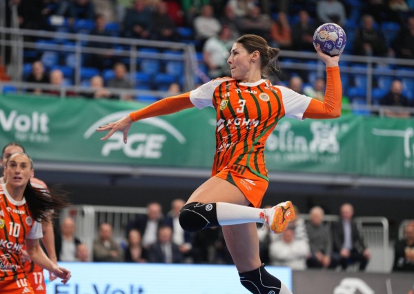 Koniec pięknej serii miedziowych wojowniczek