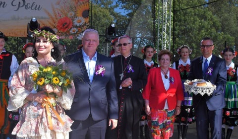 Dożynki Gminno-Diecezjalne w Legnickim Polu przyciągnęły tłumy (FOTO)