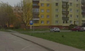 Czekają na deszczu i mrozie… Doczekają się wiaty?