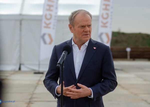Premier Donald Tusk na budowie szybu Retków (FOTO)