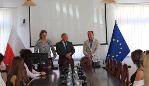 31 uczniów z gminy Rudna otrzymało stypendia. Nagrodzono najlepszych