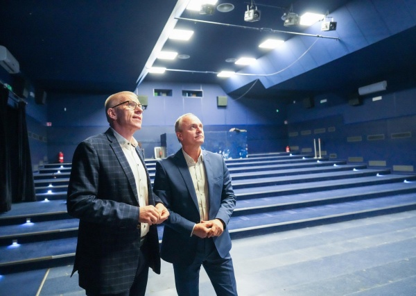  Ale będzie Kino! Wygoda na miarę Hollywood 