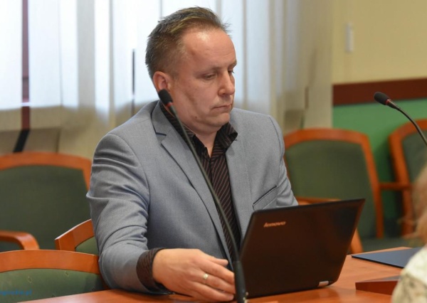 Boisko przy Oświęcimskiej? Miasto mówi „nie”, bo... przepisy
