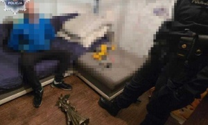 Chocianowscy policjanci namierzyli sprawców włamania do klubu sportowego