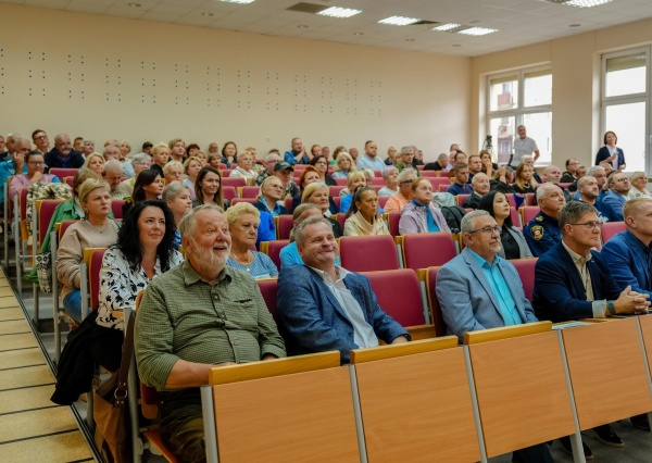  Wspólne, konstruktywne rozmowy o rozwoju gminy 