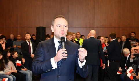 Oficjalne dane z PKW: Powiat Legnicki za K.Nawrockim. W Legnicy triumfował R.Trzaskowski