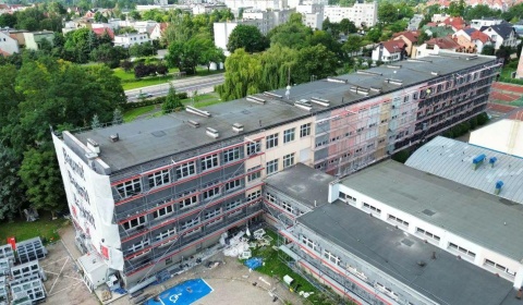 W szkołach trwają intensywne prace termomodernizacyjne 