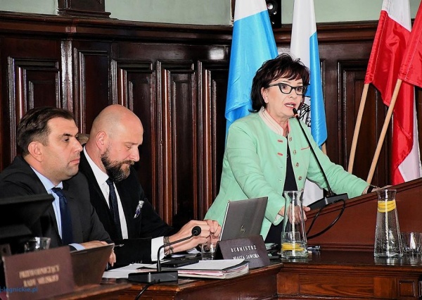 Radni Jawora ponownie zdecydowanie: NIE dla imigrantów(FOTO)