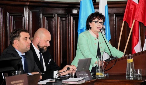 Radni Jawora ponownie zdecydowanie: NIE dla imigrantów(FOTO)