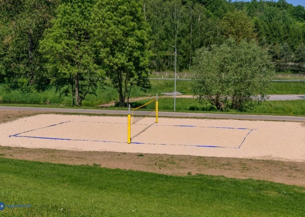 Wakacje 2026 w Złotoryi. Kino pod gwiazdami, plażówka, pikniki i taneczne wieczory nad zalewem