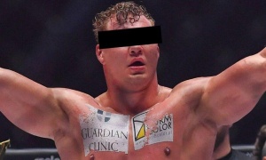 Gwiazda FAME MMA ma milion w złocie i prokuratorskie zarzuty