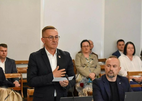 Świetlice są. Ale jak z nich korzystać? - pyta radny