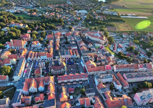 Jawor sonduje zainteresowanie rozwojem budownictwa mieszkaniowego w formule SIM