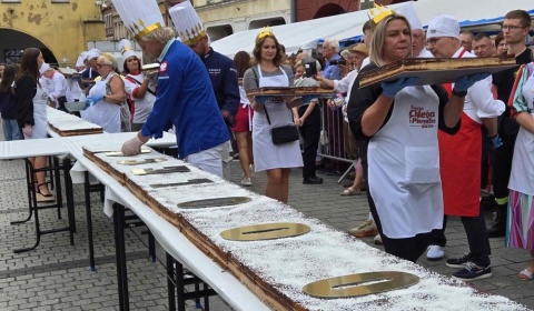 Jawor znowu z piernikowym rekordem(FOTO)
