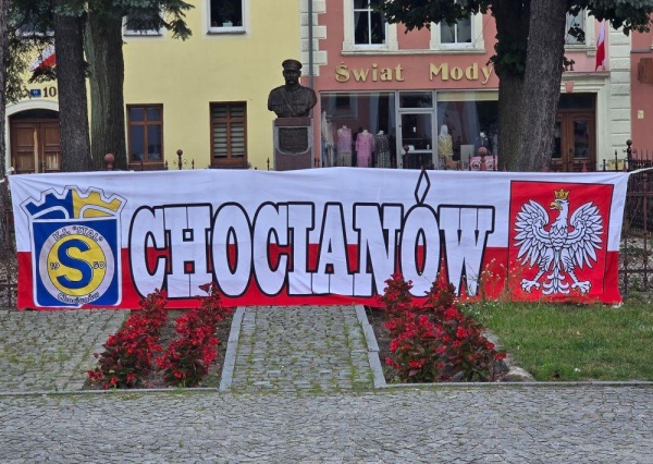 Chocianów Pamięta. Kibice Stali oddali hołd ofiarom Rzezi Wołyńskiej