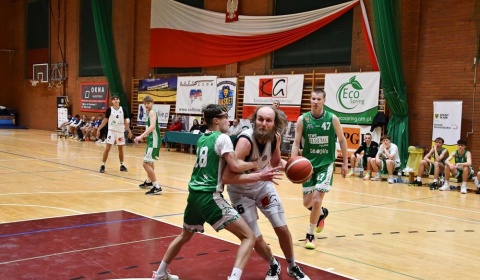 Basket od wygranej rozpoczął 2. etap rozgrywek (FOTO)