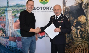 Ratownicy ogrzeją strażnicę taniej 