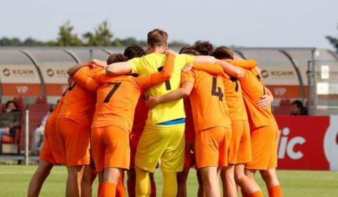 Zagłębie Lubin kończy rok na pozycji lidera Centralnej Ligi Juniorów