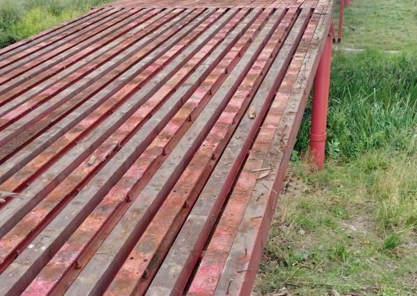 Dwie kładki zamknięte! Piesi muszą zmienić trasę. Ruszył remont za blisko 300 tys. zł