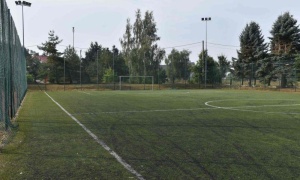 Nowoczesny Orlik w Rokitkach 