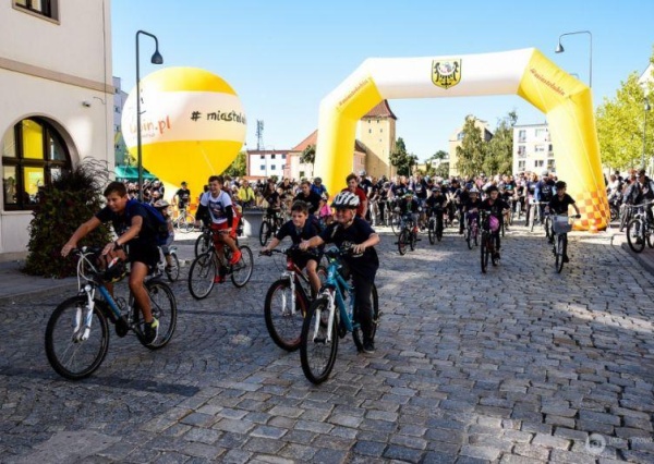 Zwykły – Niezwykły Przejazd Rowerowy przez Lubin