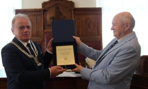 Zbigniew Dobrzański Honorowym Obywatelem Miasta Chojnowa