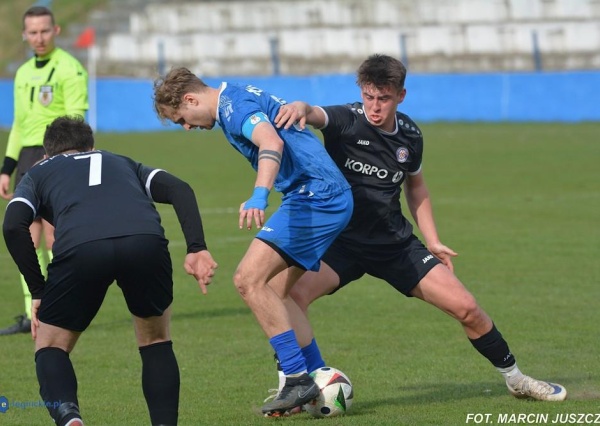 Konfeks nie zatrzymał Jaworzanki (FOTO)