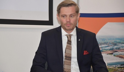 Nowe wyzwanie P. Bożka