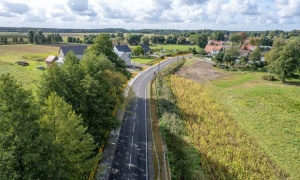 Powiat polkowicki remontuje drogi w gm. Chocianów. Tylko pozazdrościć