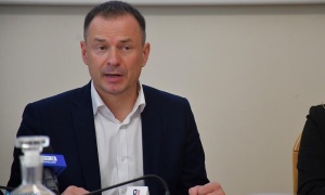 Afera z raportem AI uderza w Piotra Borysa. Jest prokuratura i zawiadomienie na ministra z Lubina
