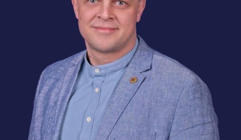 Tor do hobby horsingu za 25 tysięcy zamiast placu zabaw. Prezydent wyjaśnia...