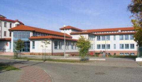 Podpisano umowę na realizację zadania „Modernizacja budynków Szkoły Podstawowej w Rudnej”