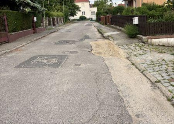 Mieszkańcy mają dość dziur i nierówności. Ulica Słoneczna doczeka się napraw?