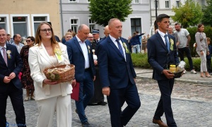 Święto Plonów w Chobieni. 23 wieńce, 30 Kół Gospodyń i tłumy mieszkańców (FOTO)