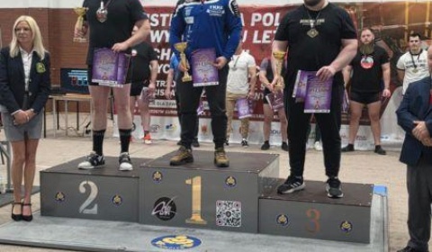 Sukcesy legnickich siłaczy