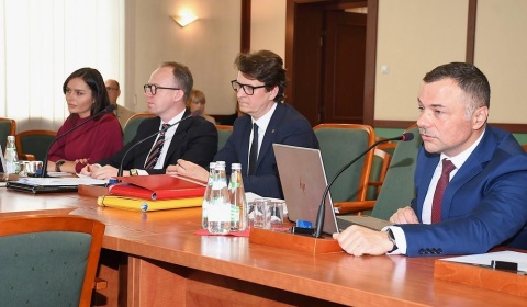 Miasto Legnica bierze kolejną pożyczkę... Oszczędzanie czy zadłużanie?