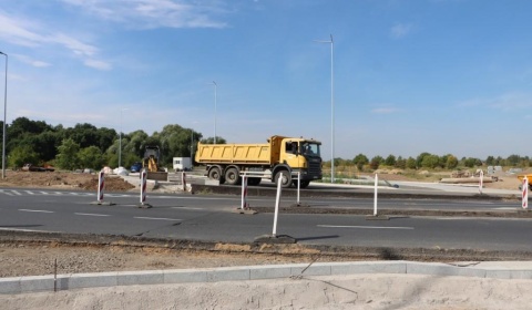  Budowa ronda. Zmiana organizacji ruchu na ul. Jaworzyńskiej  